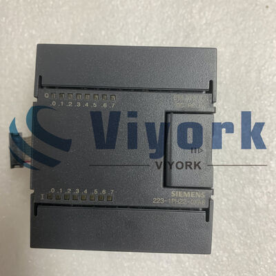 Siemens 6ES7223-1PH22-0XA8 DIGITAL I/O MODULE 24VDC 2A 8 INPUT/OUTPUTS NEW