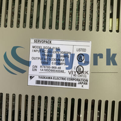 Yaskawa SGDA-01AS SERVO DRIVE 100W 2.5AMP 3PHASE 200-230VAC NEW