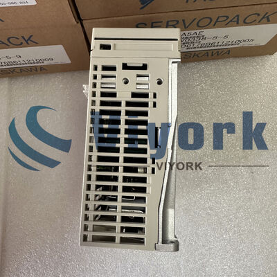 NEW Yaskawa SGDH-A5AE SERVO DRIVE 200-230V IN 0-230V 50W OUT SERVOPACK