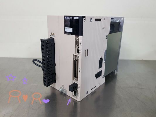 ΣΕΡΒΟ ΕΝΙΣΧΥΤΉΣ 200-230V 7.3A 1.5KW εναλλασσόμενου ρεύματος Yaskawa sgdv-120A01A ΝΈΟΣ